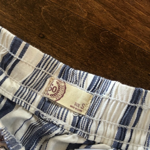 Comfy So Shorts - Picture 3 of 3